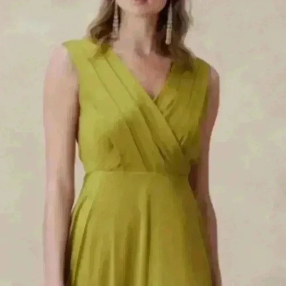 BANANA REPUBLIC PINTUCK BODICE MAXIh DRESS - Picture 2 of 9